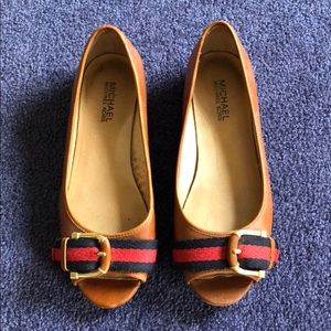 Peep-toe Summer Flats